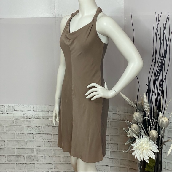 NWOT Banana Republic Halter Petite Dress 🌟HOST PICK - Picture 3 of 15